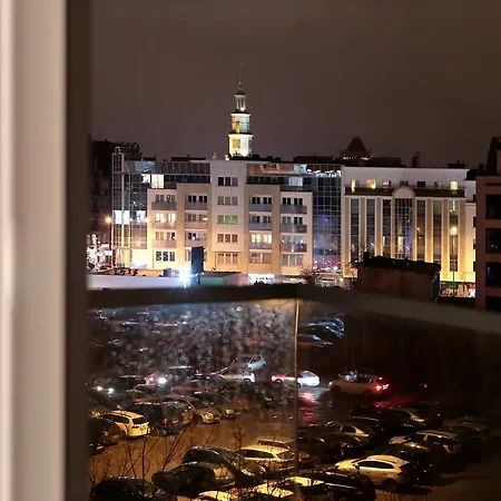 Apartment Super