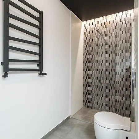 Super Apartment