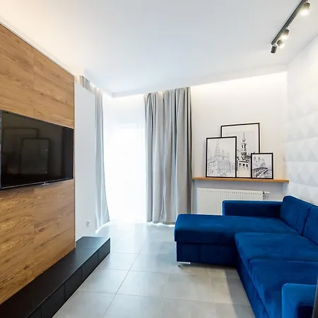 Apartment Super