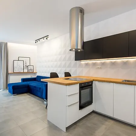 Apartment Super *